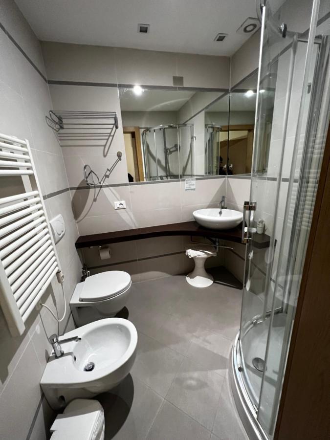 Hotel Trieste リッチョーネ エクステリア 写真